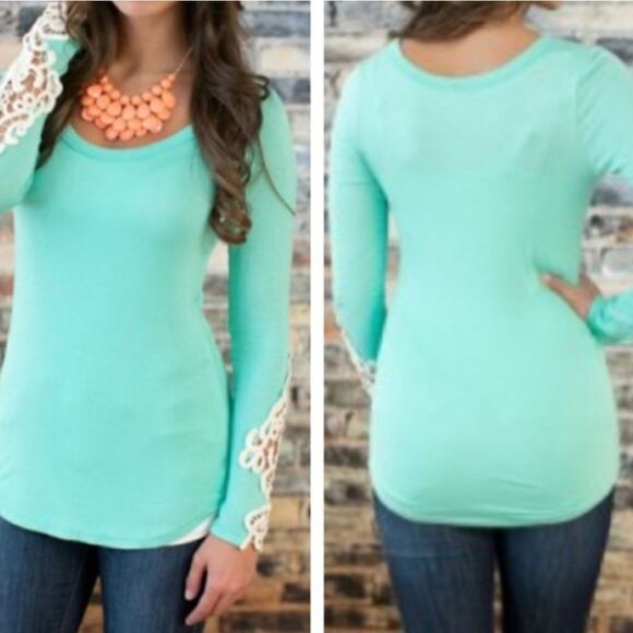 Mint Green Lace Sleeve Women's Top - Picture 1 of 8